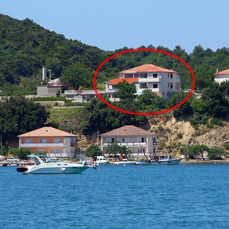 Apartment Supetarska Draga - Donja 2013B Eksteriør billede